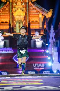 BIB: 9131
                            <button type="button" onclick="openModal(22643972)" class="btn btn-primary btn-sm float-right btn-popup" data-toggle="modal" data-target=".modal-high-quality">
                        <i class="fas fa-shopping-cart"></i> Add to Cart
                    </button>
                                            <button type="button" onclick="isThisMe(22643972, true)" class="btn btn-success btn-sm float-right btn-popup btn-isme hidden" data-toggle="tooltip" data-placement="bottom" title="นี่คือรูปของคุณใช่ไหม คลิกที่นี่เพื่อเอาเข้าอัลบั้ม">
                        <i class="fas fa-plus"></i> Add to album
                    </button>
                    <button type="button" onclick="isThisMe(22643972, false)" class="btn btn-warning btn-sm float-right btn-popup btn-isnotme hidden">
                        <i class="fas fa-ban"></i> Remove from album
                    </button>